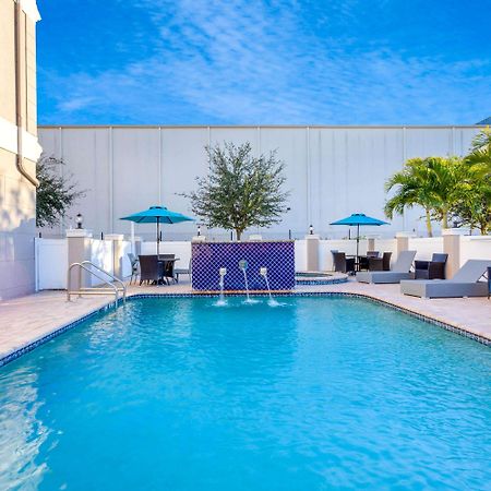 La Quinta By Wyndham Tampa Central מראה חיצוני תמונה