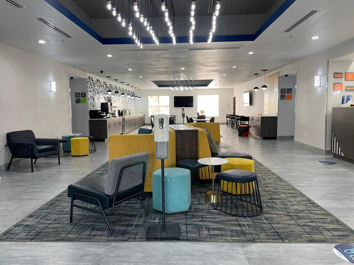 La Quinta By Wyndham Tampa Central מראה חיצוני תמונה
