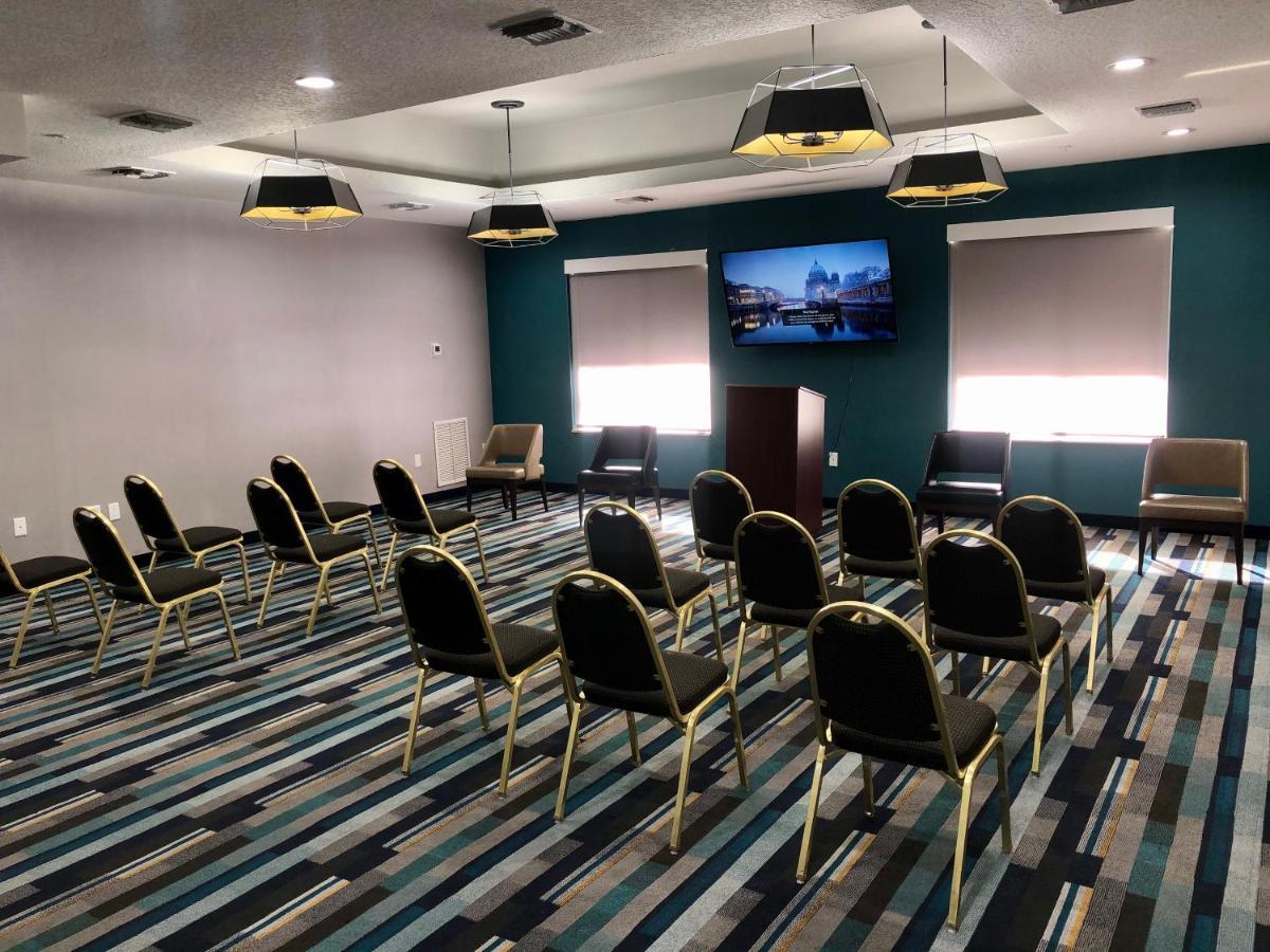 La Quinta By Wyndham Tampa Central מראה חיצוני תמונה