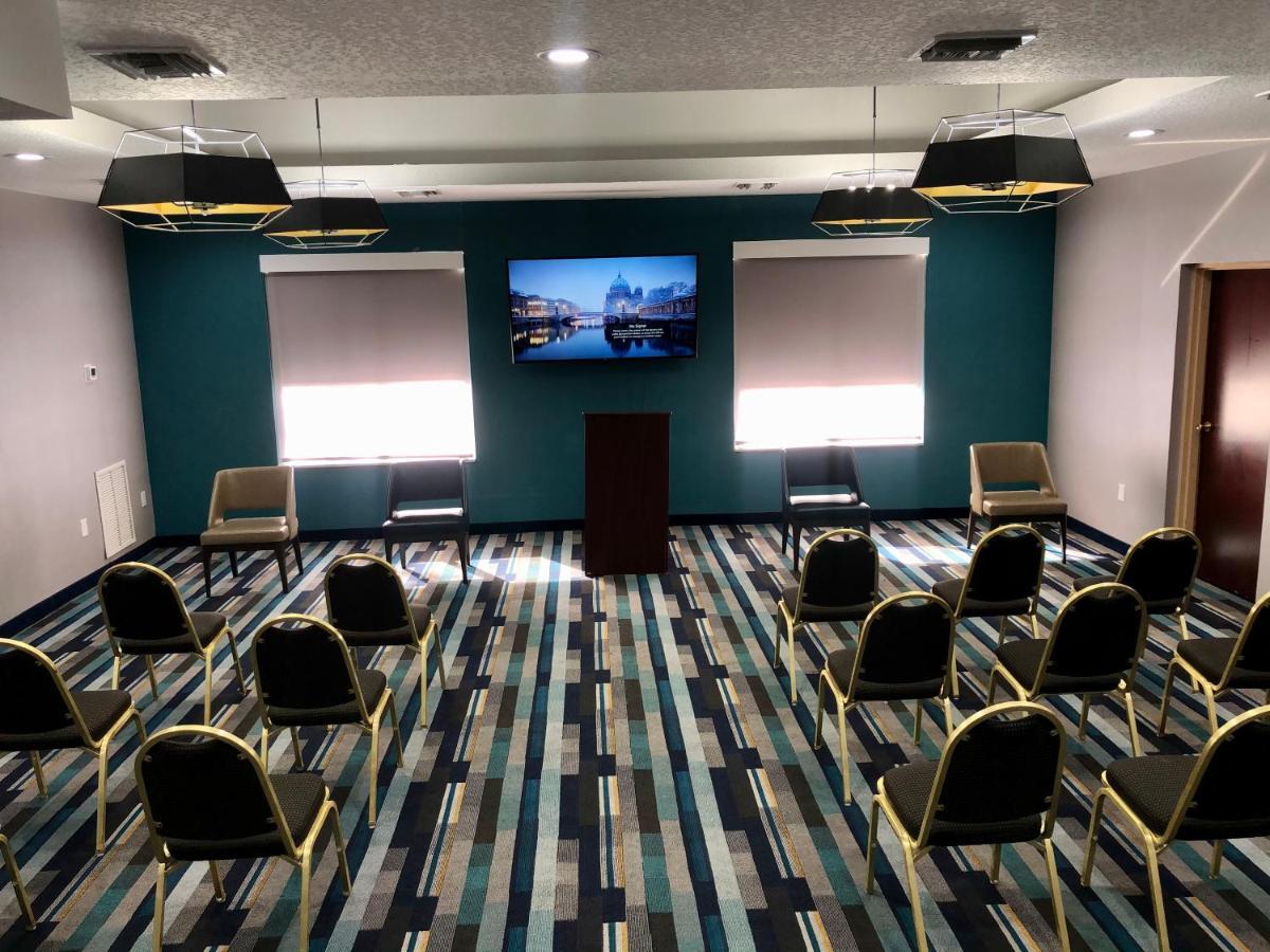 La Quinta By Wyndham Tampa Central מראה חיצוני תמונה