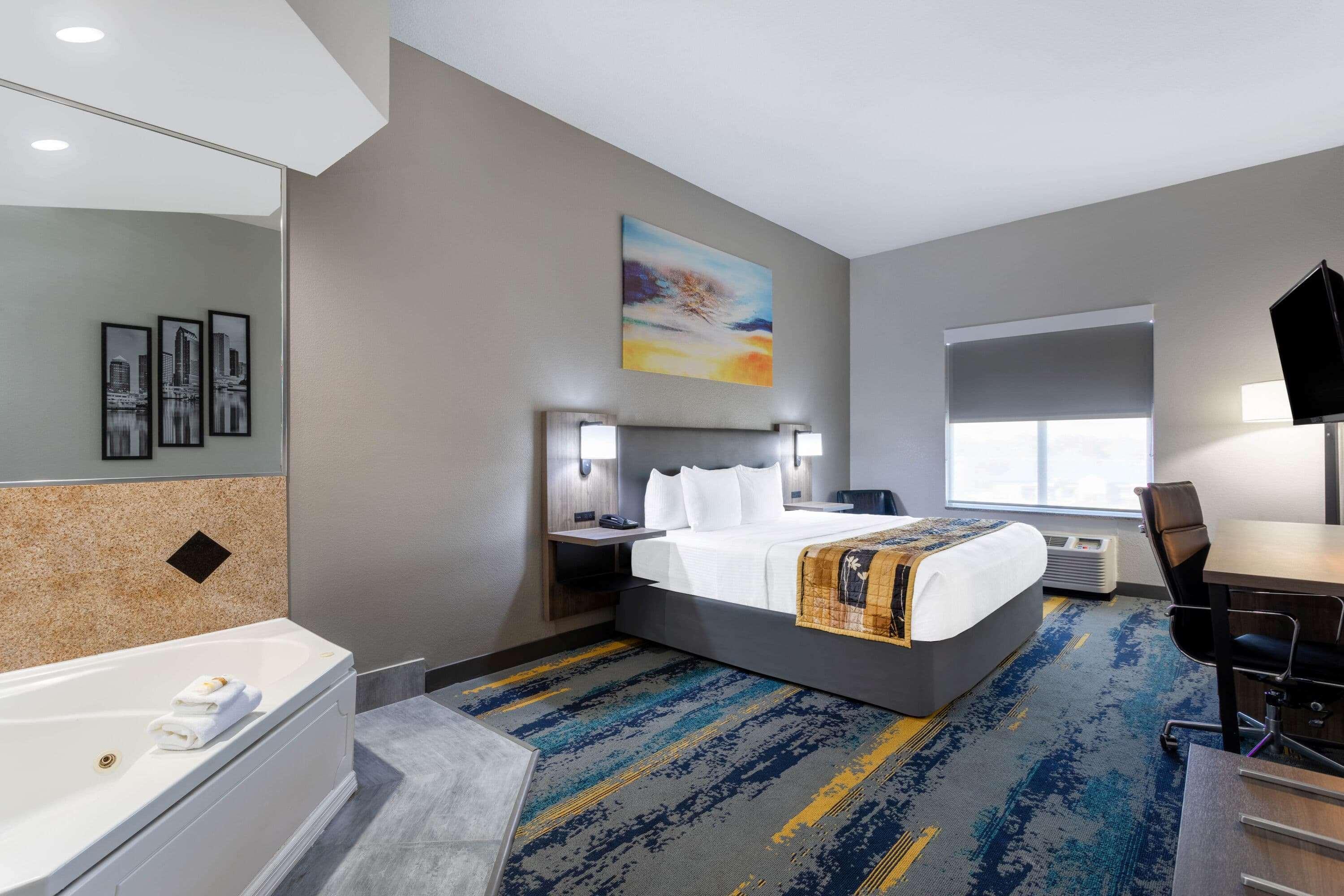 La Quinta By Wyndham Tampa Central מראה חיצוני תמונה