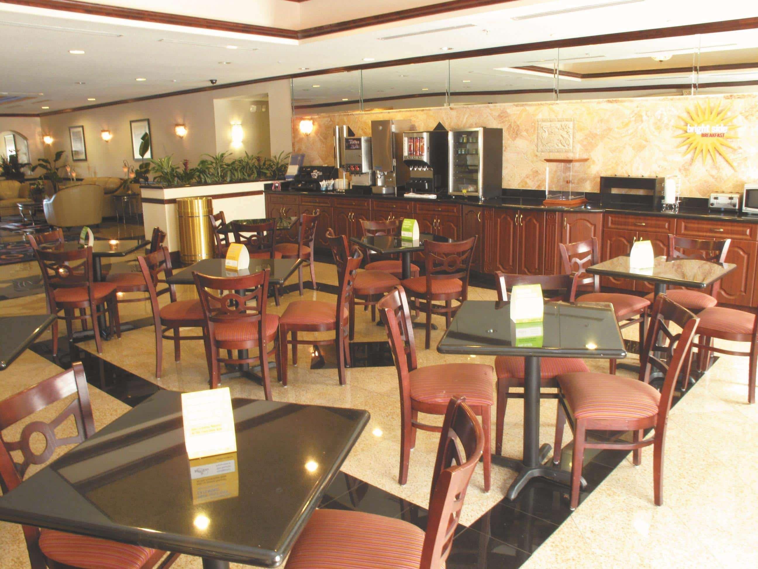 La Quinta By Wyndham Tampa Central מראה חיצוני תמונה