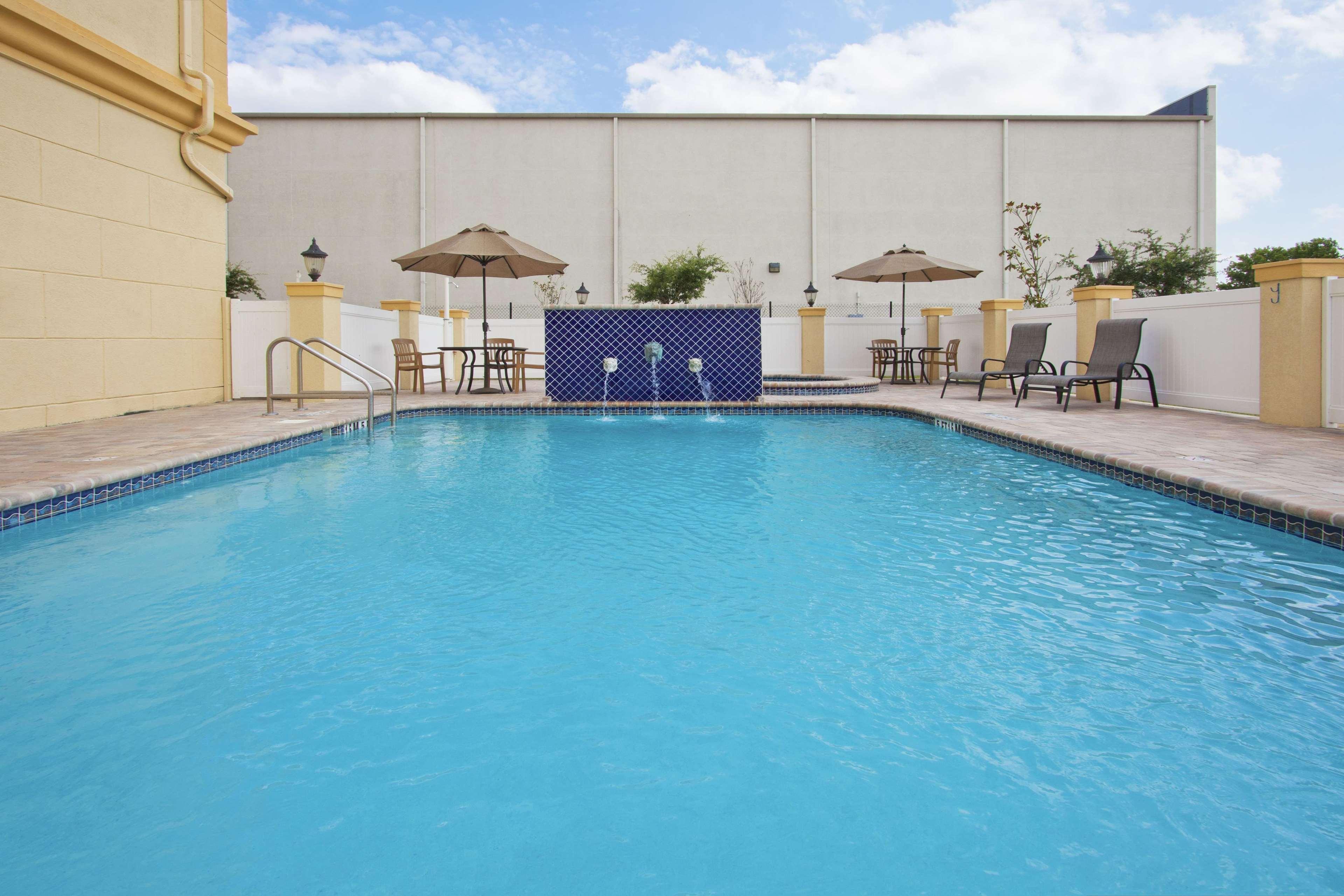 La Quinta By Wyndham Tampa Central מראה חיצוני תמונה
