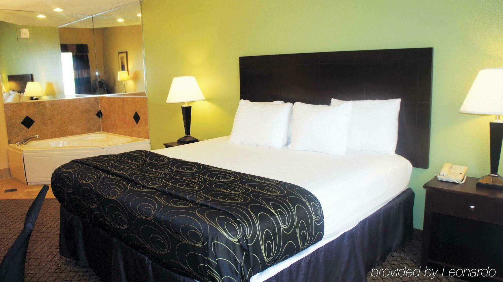 La Quinta By Wyndham Tampa Central מראה חיצוני תמונה